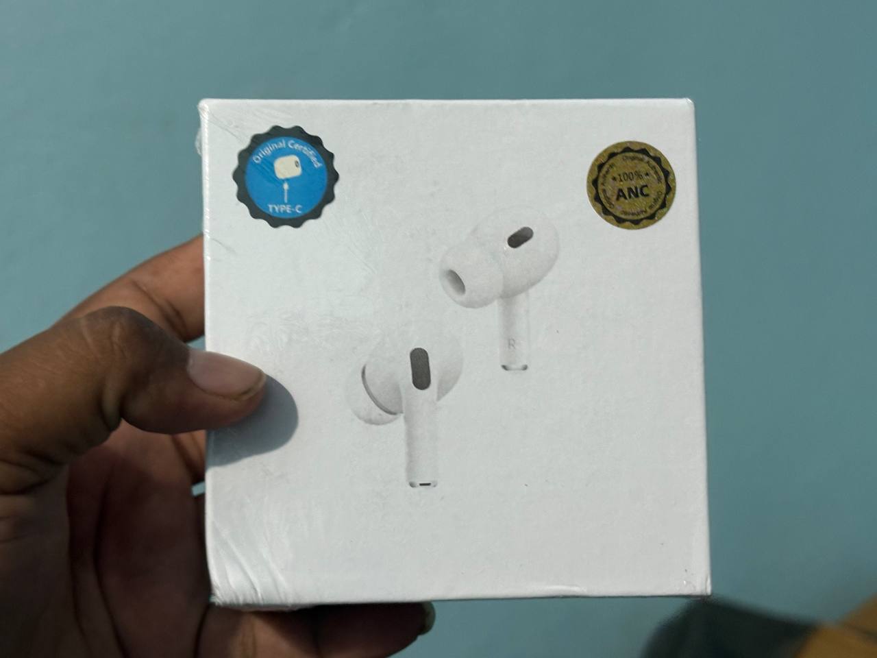 AirPods Pro 2nd Generation ANC noise cancellation support, and wireless support, 4 items free