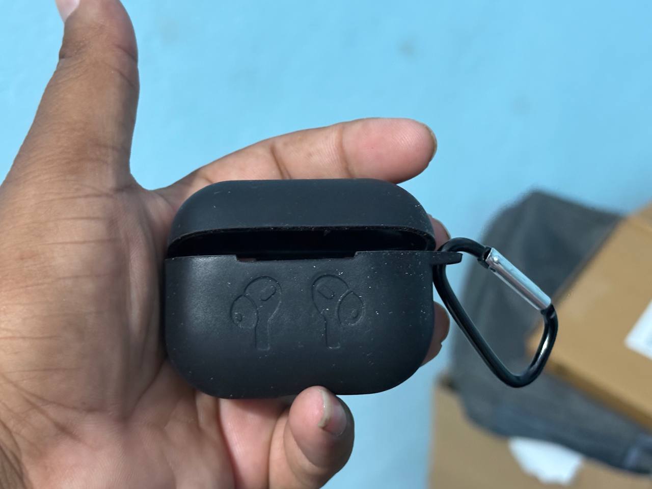 AirPods Pro 2nd Generation ANC noise cancellation support, and wireless support, 4 items free